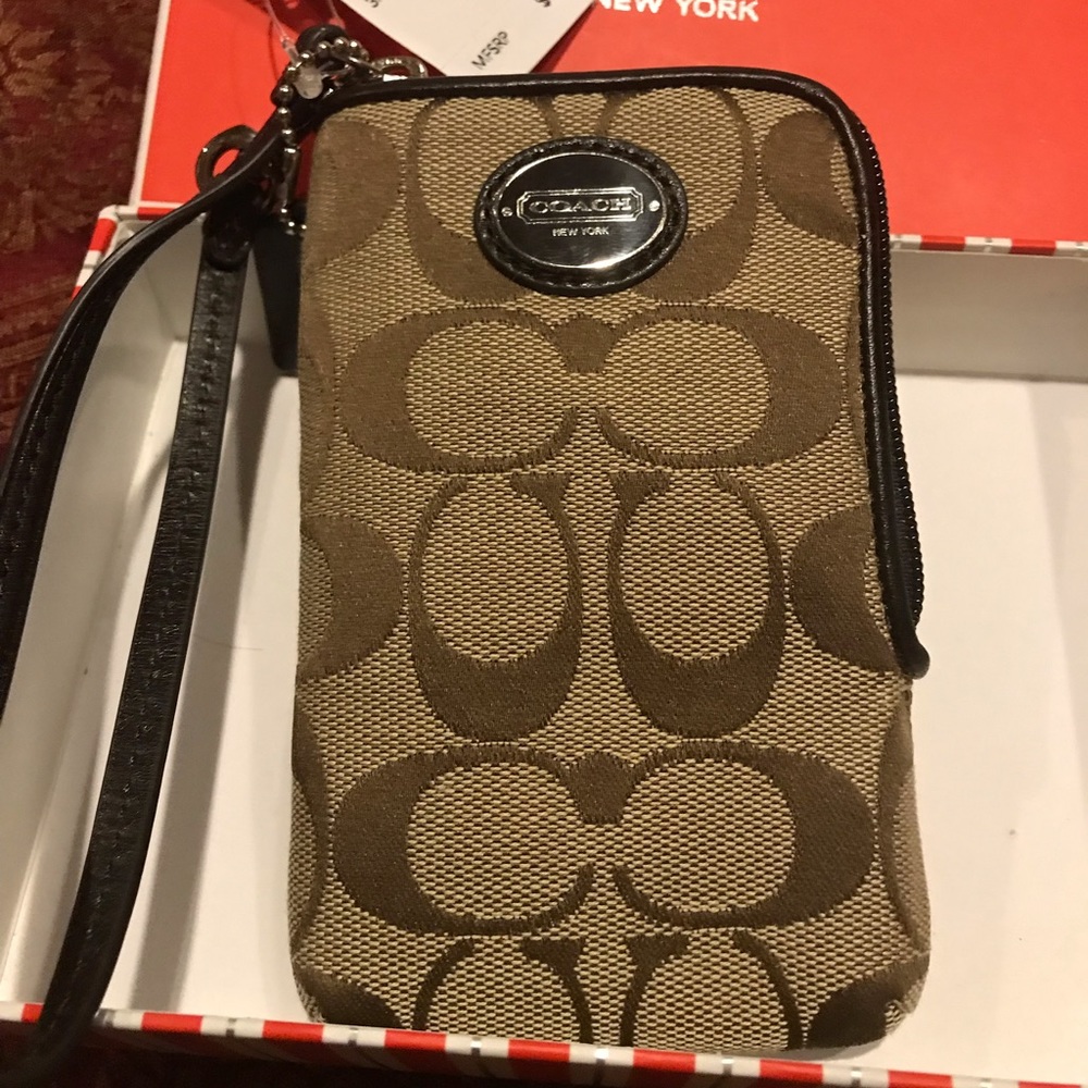 Coach Corner Zip Wristlet